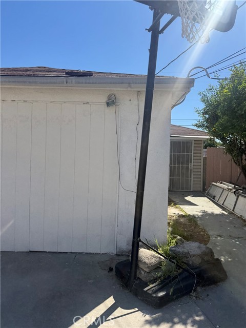 Detail Gallery Image 3 of 9 For 11328 Elmcrest #B,  El Monte,  CA 91732 - 2 Beds | 1 Baths