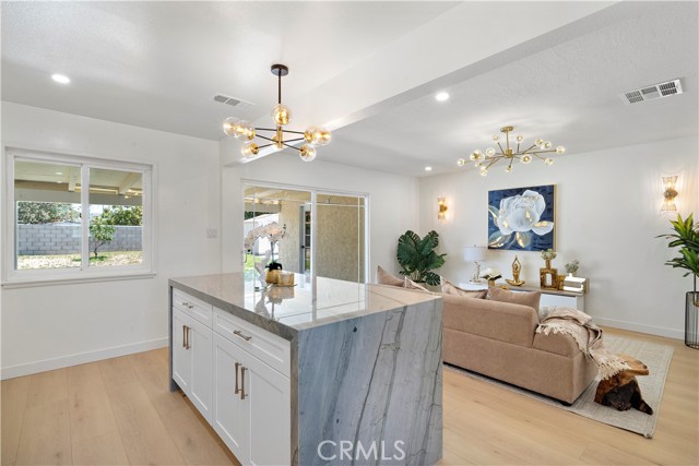 Detail Gallery Image 2 of 31 For 13112 Palomar St, Westminster,  CA 92683 - 3 Beds | 2 Baths