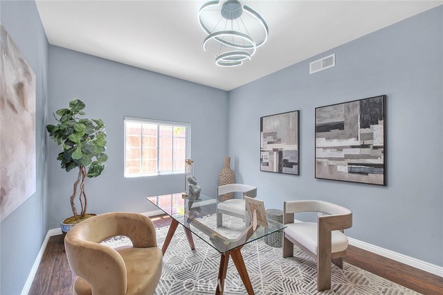 5221 Farago Avenue, Temple City CA: https://media.crmls.org/medias/5dc3e4f5-43bc-4ac3-aae1-4b71837d38e5.jpg
