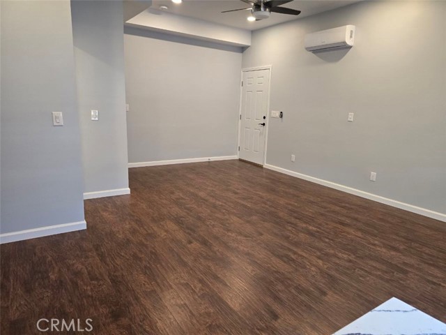 27513 Stanford Drive, Temecula CA: https://media.crmls.org/medias/5dc4134c-f271-4e88-b854-e21bff0107ac.jpg