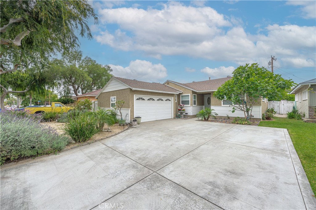 7019 Glengarry Avenue, Whittier, CA 90606