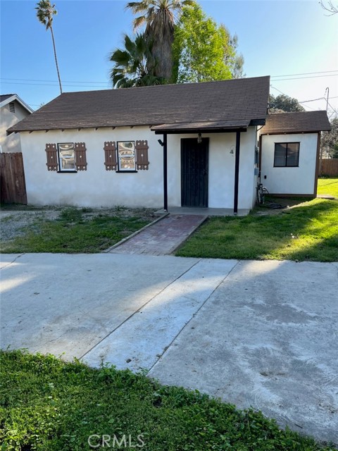 4036 Adams Street, Riverside CA: https://media.crmls.org/medias/5dc4dc8d-9509-4114-9a52-f00830b330d2.jpg