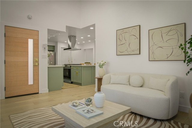 Detail Gallery Image 10 of 31 For 6150 Strickland Ave, Los Angeles,  CA 90042 - 3 Beds | 2 Baths