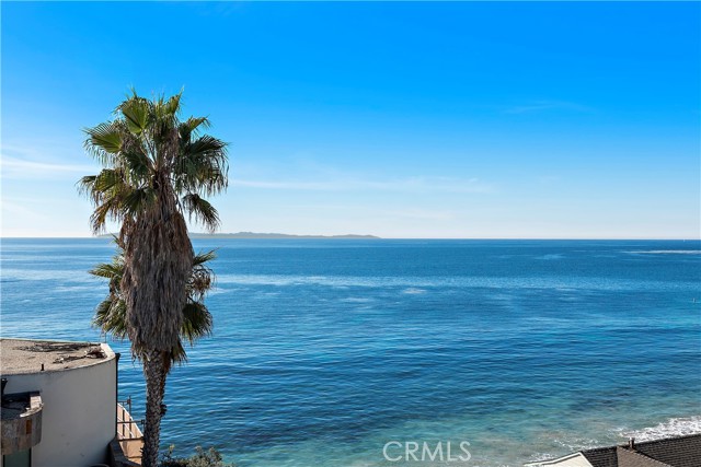 Detail Gallery Image 1 of 25 For 137 Cleo St, Laguna Beach,  CA 92651 - 4 Beds | 2/1 Baths