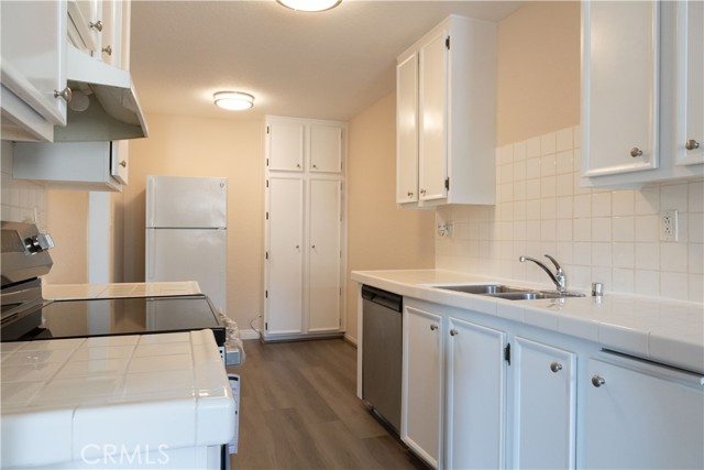 Detail Gallery Image 4 of 28 For 2386 E Del Mar Bld #203,  Pasadena,  CA 91107 - 1 Beds | 1 Baths