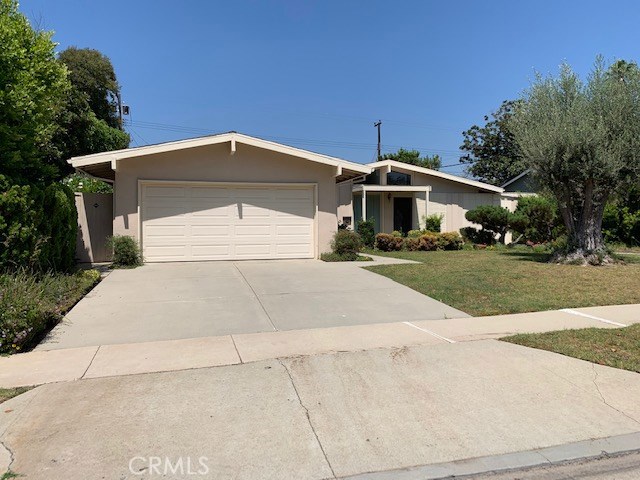 12811 Gabbett Dr, La Mirada, CA 90638