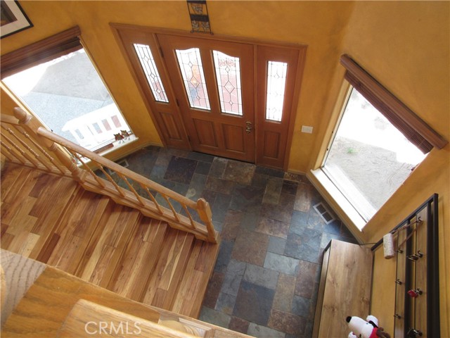 Detail Gallery Image 4 of 42 For 266 Holiday Vista Dr, Mammoth Lakes,  CA 93546 - 4 Beds | 3/1 Baths