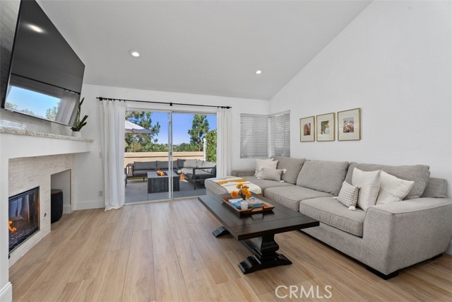 25 Niguel Pointe, Laguna Niguel CA: https://media.crmls.org/medias/5dc697bc-bfd9-42d5-84b0-742c03ff4c5e.jpg