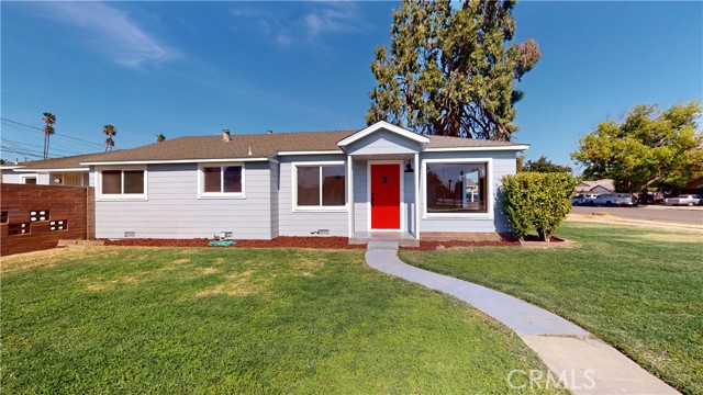 Detail Gallery Image 1 of 31 For 514 Trinity Ave, Chowchilla,  CA 93610 - 3 Beds | 2 Baths