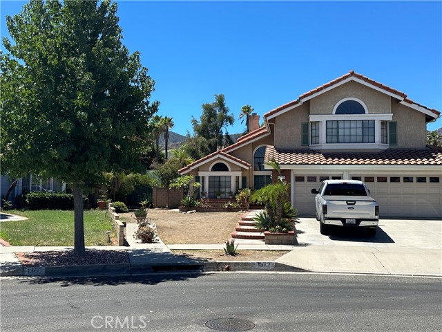 Detail Gallery Image 2 of 3 For 1372 Old Trail Dr, Corona,  CA 92882 - 4 Beds | 3 Baths