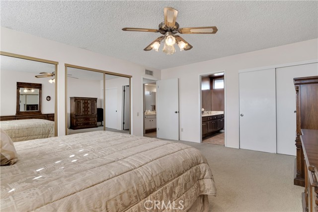 5521 Goodland Avenue photo 24