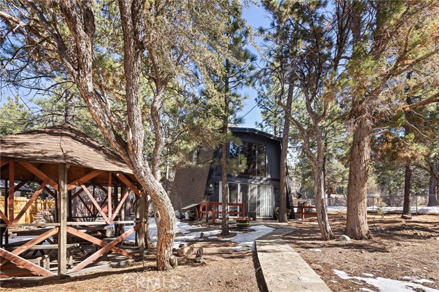 Detail Gallery Image 21 of 30 For 189 Moreno Lane, Sugarloaf,  CA 92386 - 2 Beds | 1 Baths