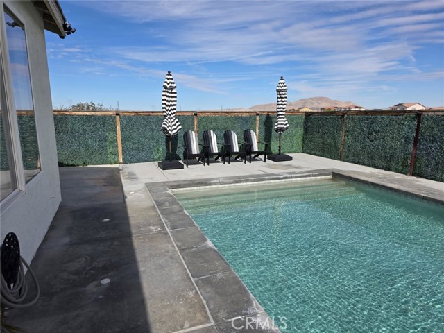 Detail Gallery Image 14 of 20 For 15895 Green Acres Ct, Victorville,  CA 92394 - 4 Beds | 2 Baths