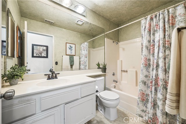 Detail Gallery Image 19 of 29 For 23143 Canyon Estates, Corona,  CA 92883 - 4 Beds | 2 Baths