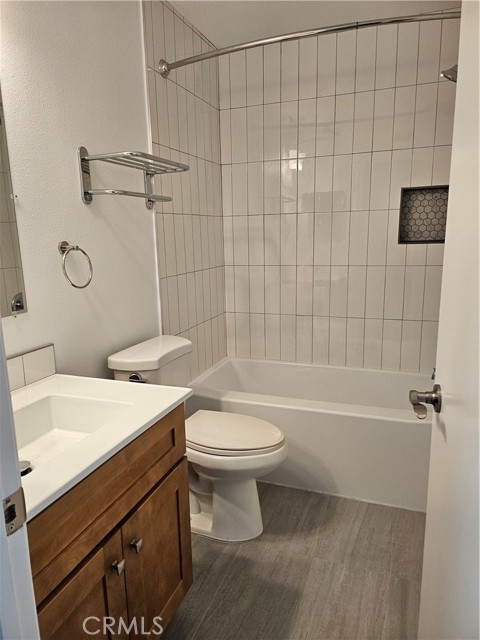 2136 Elderway Drive, Hacienda Heights CA: https://media.crmls.org/medias/5dcb51fb-8e13-44d7-8e58-81ec87084fdf.jpg