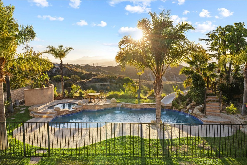 26003 Tennyson Lane