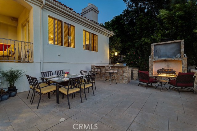 33 Sage Lane, Bell Canyon CA: https://media.crmls.org/medias/5dcc6587-b925-4f28-bcdc-71c7c611f688.jpg