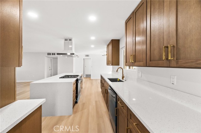 Detail Gallery Image 10 of 42 For 28960 Olympia, Menifee,  CA 92586 - 2 Beds | 2 Baths