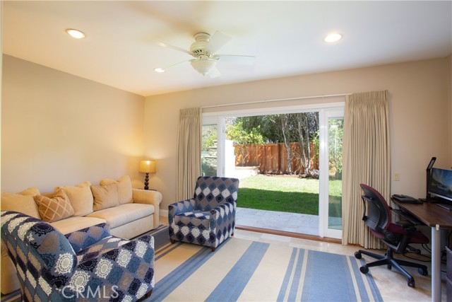 1706 Port Margate Place, Newport Beach CA: https://media.crmls.org/medias/5dcce461-d5e2-46a9-9891-201d835708be.jpg