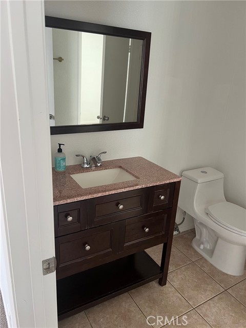 Detail Gallery Image 15 of 43 For 6516 E Camino Vista #1,  Anaheim Hills,  CA 92807 - 3 Beds | 2 Baths