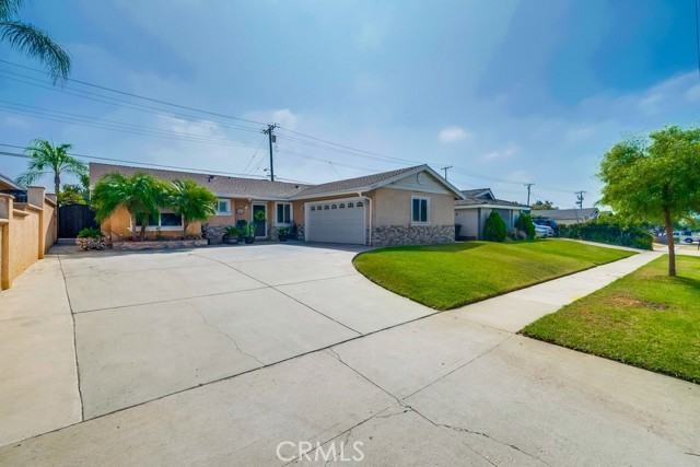 1082 Elsberry Ave, La Puente, CA 91744