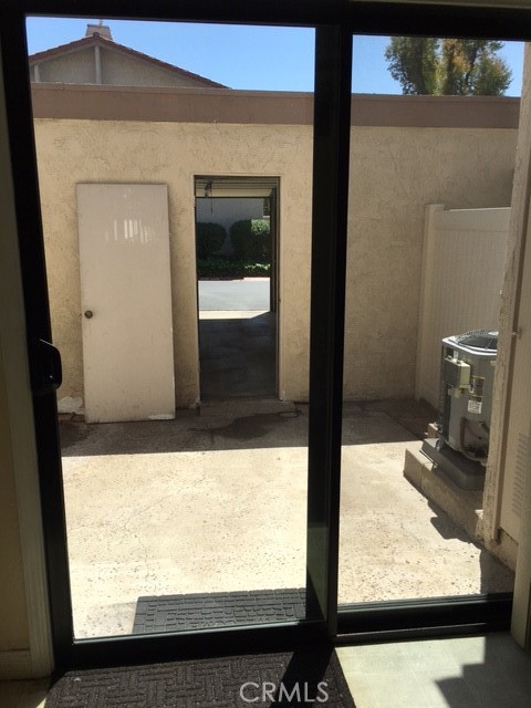 Detail Gallery Image 3 of 10 For 1910 W Palmyra Ave #133,  Orange,  CA 92868 - 2 Beds | 1/1 Baths