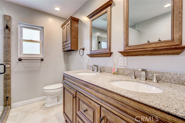 Detail Gallery Image 19 of 29 For 1030 5th St, Hermosa Beach,  CA 90254 - 3 Beds | 2 Baths