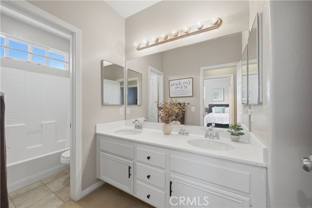 Detail Gallery Image 37 of 54 For 23825 Hayes, Murrieta,  CA 92562 - 5 Beds | 3 Baths