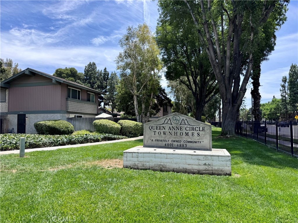 https://media.crmls.org/medias/5dcf25ea-a8ed-4980-aec9-a1f5c410310e.jpg?preset=X-Large