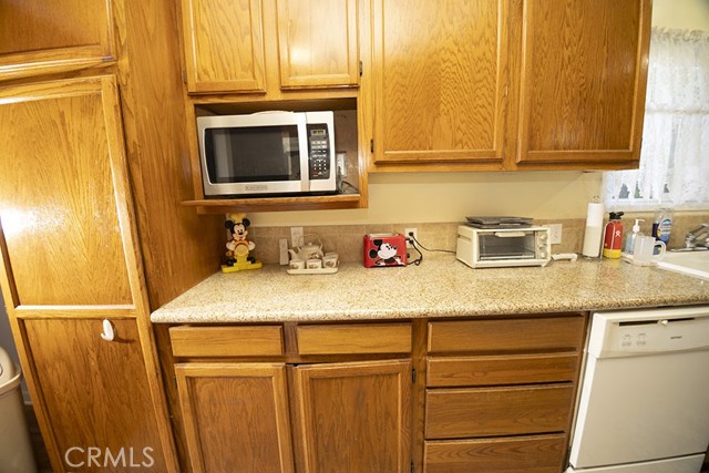 Detail Gallery Image 20 of 46 For 71 W Dameron, Long Beach,  CA 90805 - 3 Beds | 2 Baths