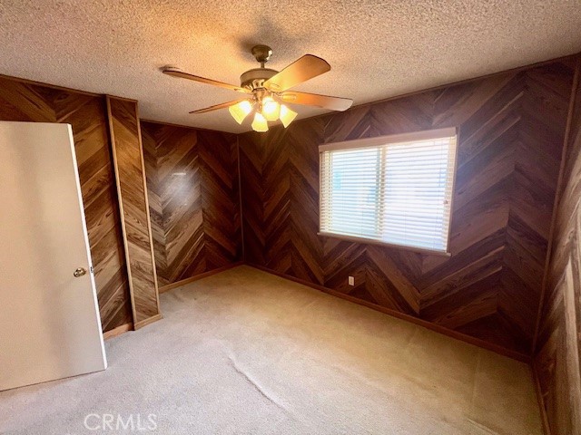 Detail Gallery Image 16 of 21 For 950 W Lamark Ln, Anaheim,  CA 92802 - 3 Beds | 2/1 Baths