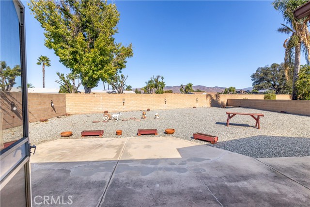 Detail Gallery Image 30 of 33 For 2221 El Rancho Cir, Hemet,  CA 92545 - 2 Beds | 2 Baths