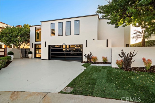 Front Image Thumbnail for CROC26020055