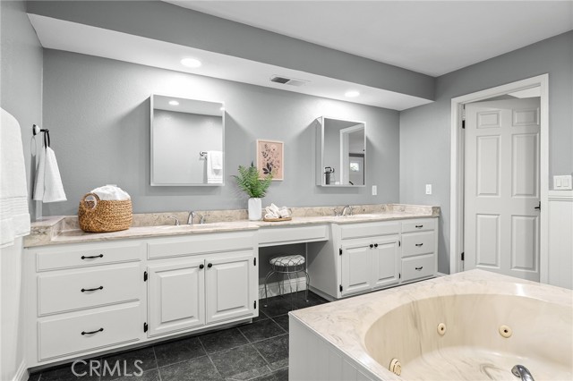 Detail Gallery Image 22 of 58 For 19 Guynn Bridge Ct, Chico,  CA 95926 - 4 Beds | 2/1 Baths