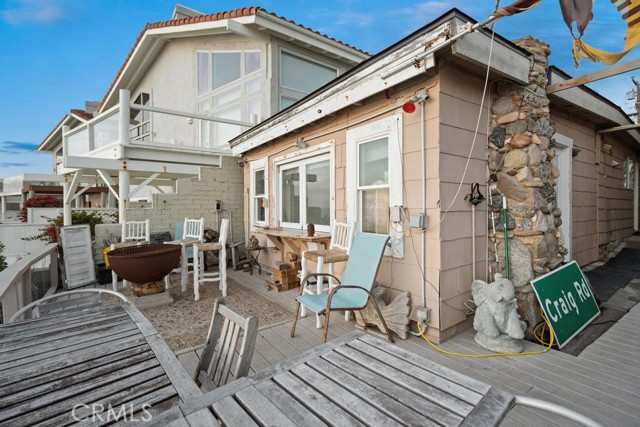 960 Neptune Avenue, Encinitas CA: https://media.crmls.org/medias/5dd13ae8-9f21-4b37-8122-191663b568ef.jpg
