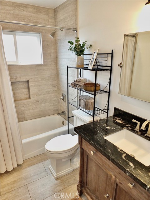 Detail Gallery Image 19 of 35 For 2443 Fordham, Costa Mesa,  CA 92626 - 4 Beds | 2/1 Baths