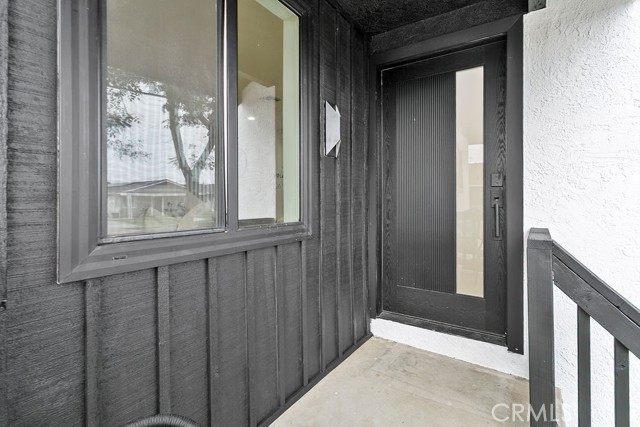 Detail Gallery Image 3 of 45 For 6091 Navajo, Westminster,  CA 92683 - 6 Beds | 5 Baths