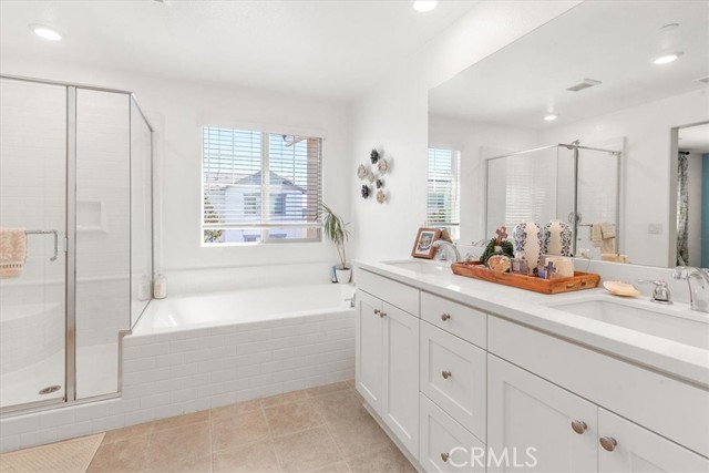 Detail Gallery Image 22 of 26 For 5327 La Bodega, Fontana,  CA 92336 - 5 Beds | 3/1 Baths