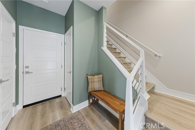 Detail Gallery Image 6 of 15 For 1484 Sunrise Ln., San Pedro,  CA 90732 - 4 Beds | 4 Baths