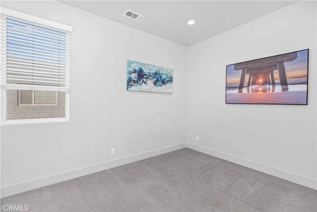 MLS #WS25255346 image #26