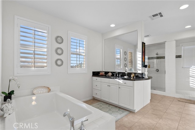 Detail Gallery Image 32 of 73 For 27601 Skylark Ln, Saugus,  CA 91350 - 6 Beds | 5/1 Baths