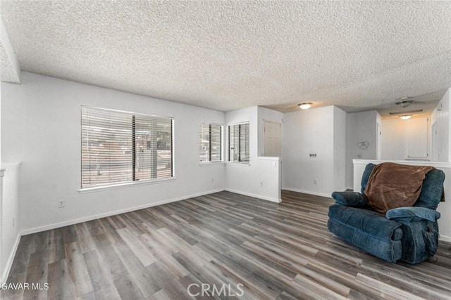 Detail Gallery Image 8 of 53 For 39004 164th, Palmdale,  CA 93591 - 3 Beds | 2 Baths