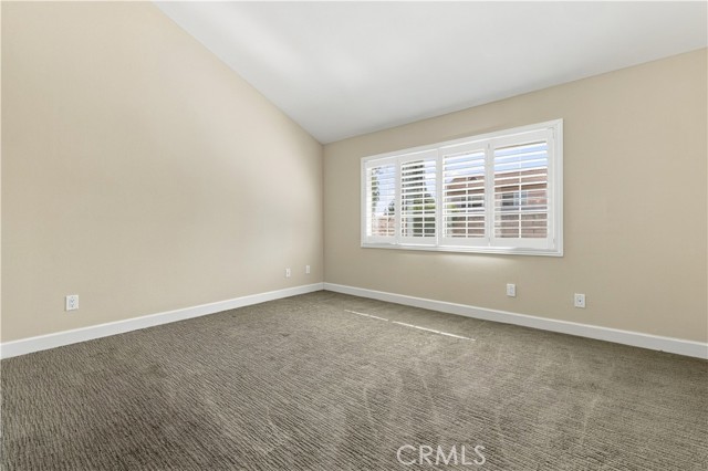 15444 Marilla Street photo 19
