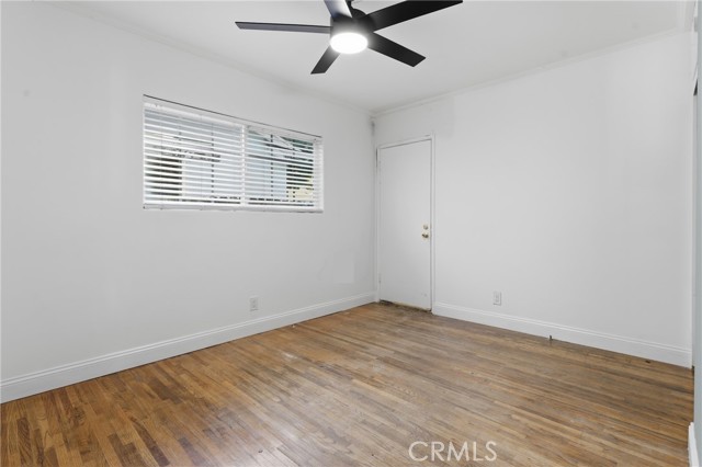 Detail Gallery Image 21 of 33 For 22727 Collins, Woodland Hills,  CA 91367 - 3 Beds | 2 Baths