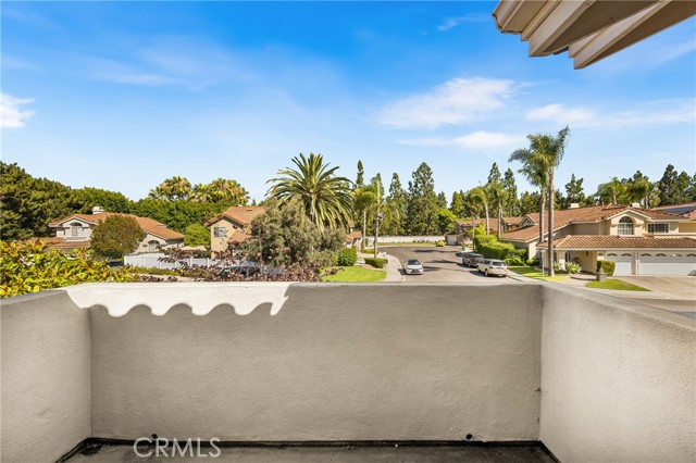 5 Bergamo, Irvine CA: https://media.crmls.org/medias/5dd7ba50-eef7-4ba9-9552-fc7ca96c5875.jpg