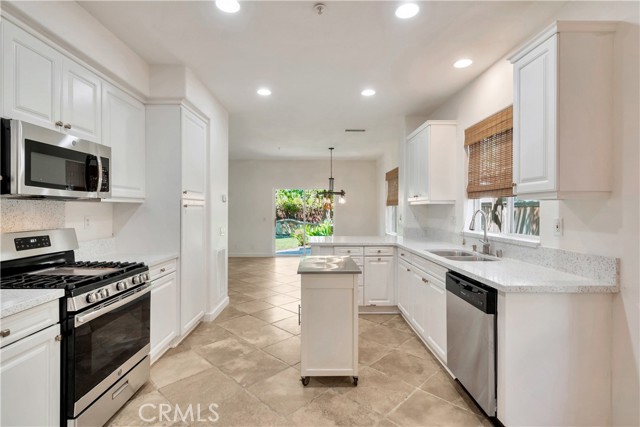 Detail Gallery Image 16 of 45 For 5 Flowerdale, Ladera Ranch,  CA 92694 - 3 Beds | 2/1 Baths