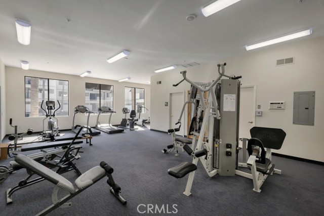 Image 35 of 39 For 17735 Kinzie Street 304