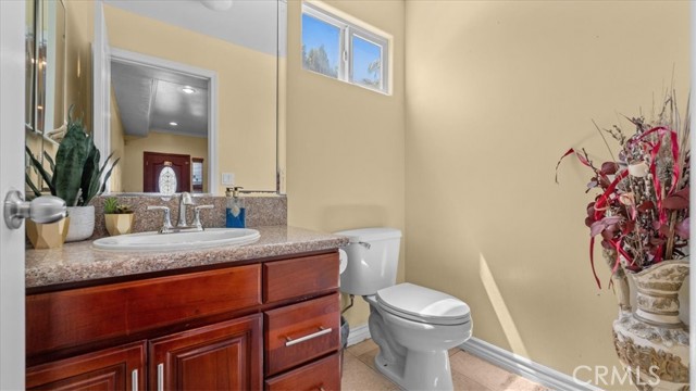 10115 Onyx Way, Riverside CA: https://media.crmls.org/medias/5dd8e32c-7fec-46cc-9cf9-d3022ea1f6ed.jpg