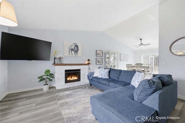 Detail Gallery Image 10 of 42 For 24103 Sandy Glade Ave, Moreno Valley,  CA 92557 - 3 Beds | 2 Baths