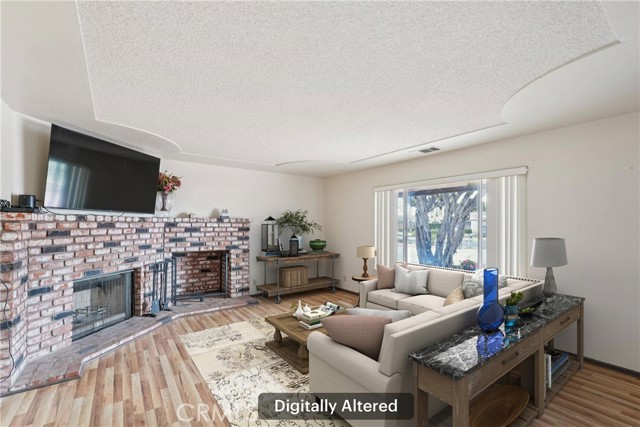 Detail Gallery Image 5 of 34 For 13954 Cronese Rd, Apple Valley,  CA 92307 - 4 Beds | 2 Baths